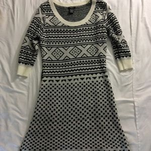 Rhapsody Gray and White Midi dress